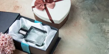 How to Get Free Perfume and Jewelry